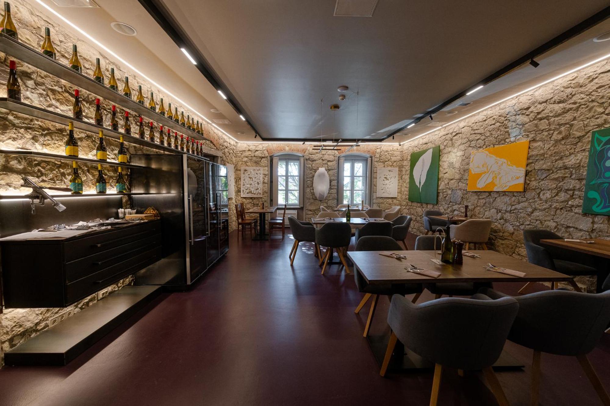 Barka Galeria Hotel Es Etterem Tállya 外观 照片