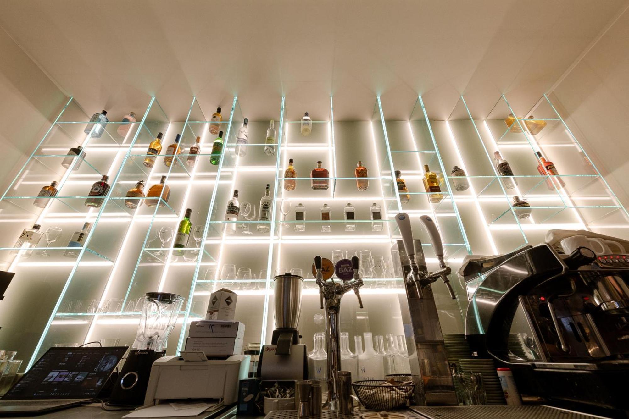 Barka Galeria Hotel Es Etterem Tállya 外观 照片