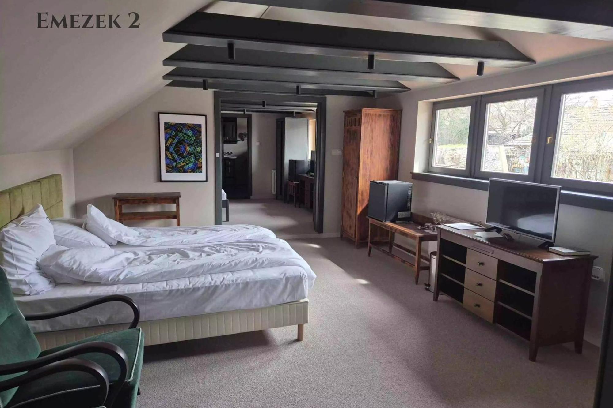 Barka Galeria Hotel Es Etterem Tállya 外观 照片