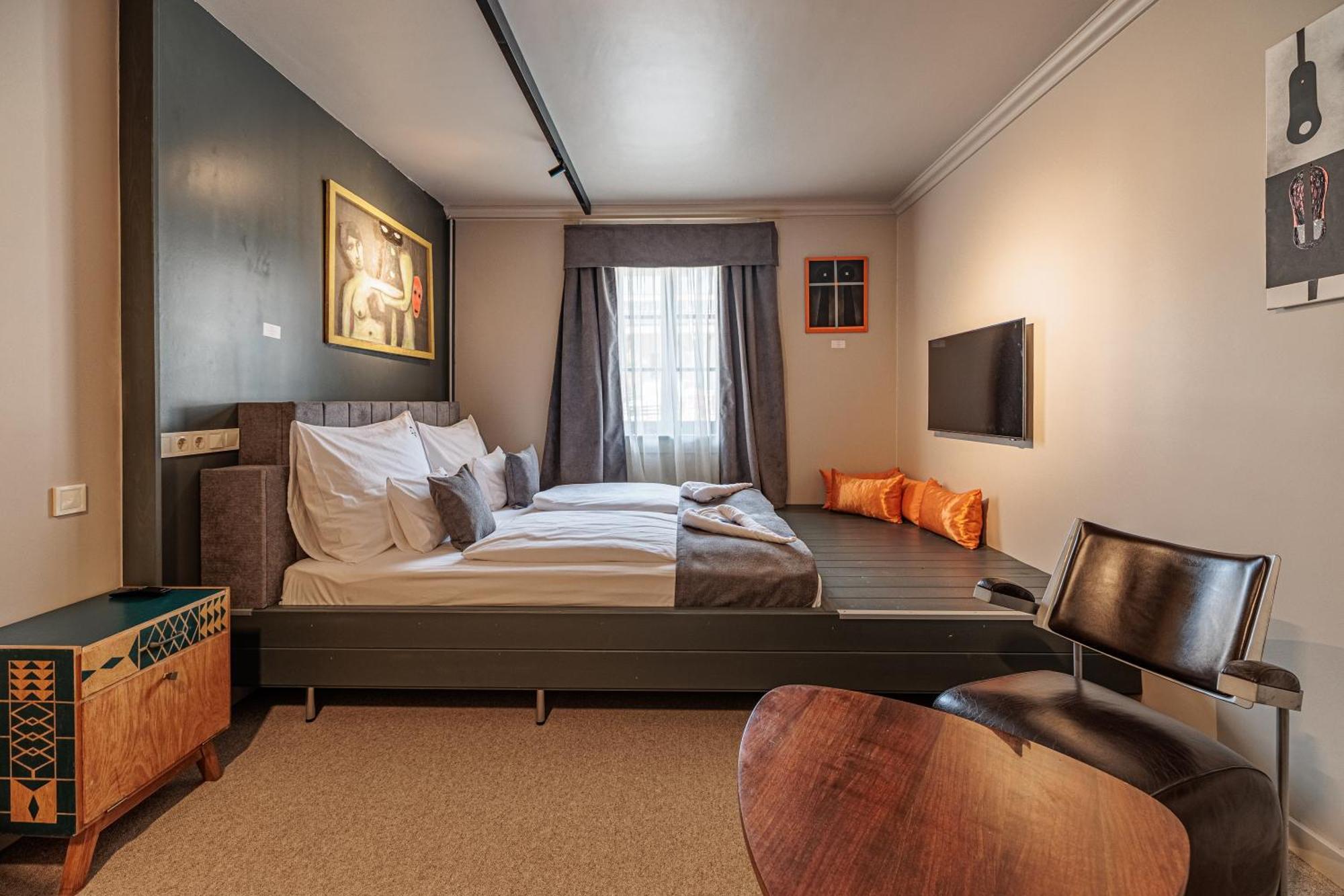 Barka Galeria Hotel Es Etterem Tállya 外观 照片