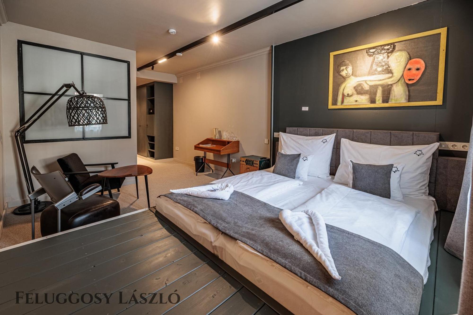 Barka Galeria Hotel Es Etterem Tállya 外观 照片