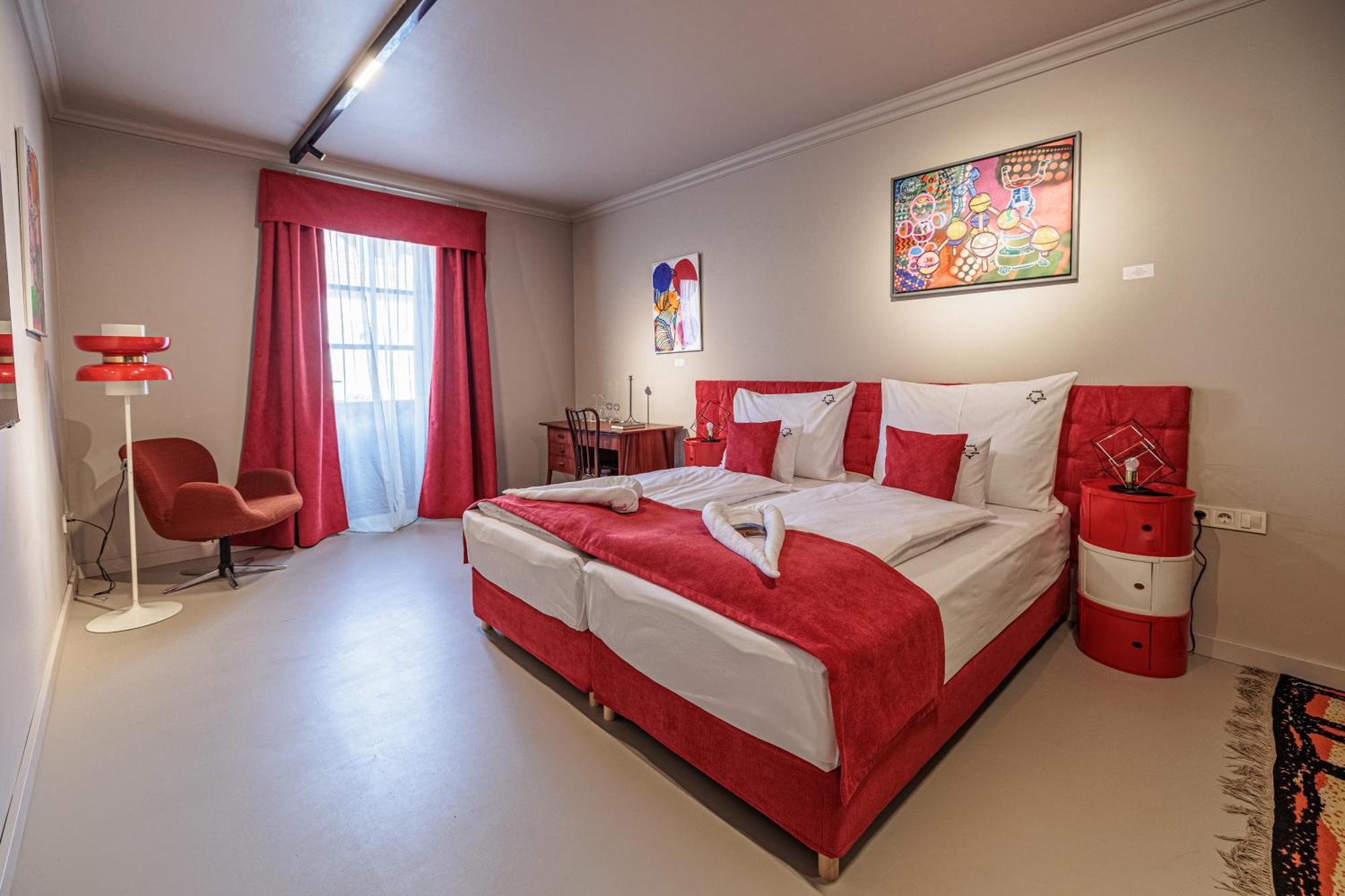 Barka Galeria Hotel Es Etterem Tállya 外观 照片